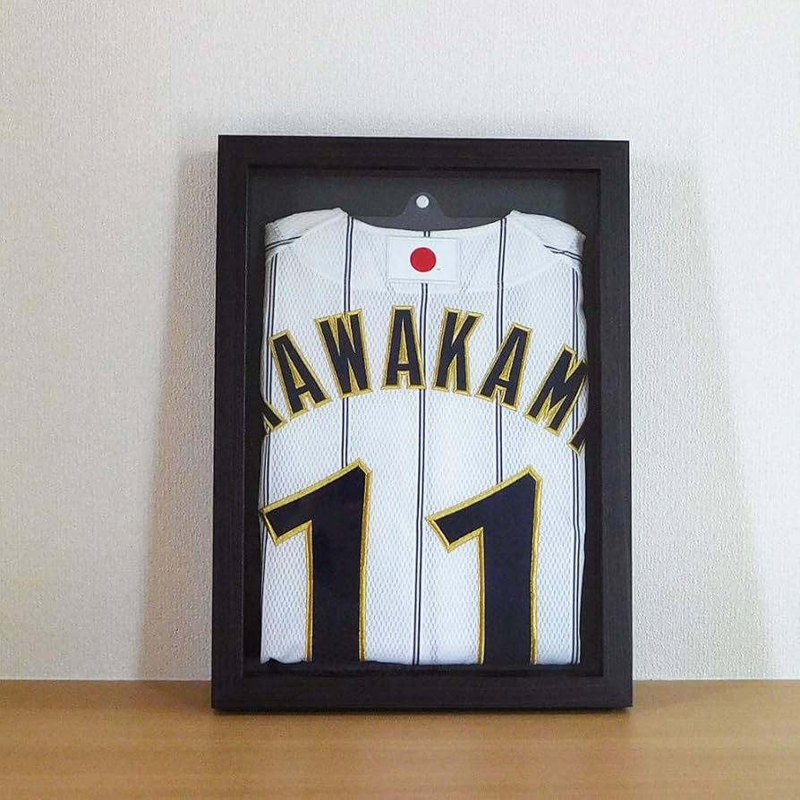 Amazon.co.jp: ユニフォーム額縁 小 (Sサイズ) UVカットアクリル板仕様